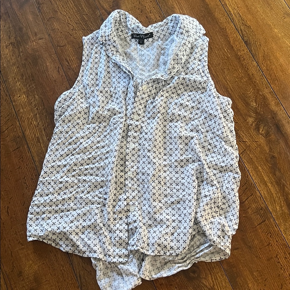 Velvet Heart Black and White Patterned Top